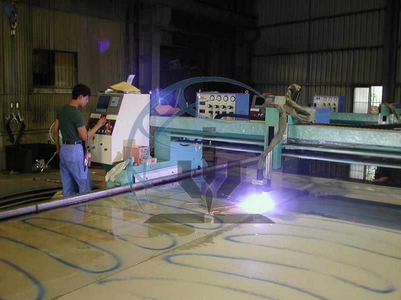 Plasma Waterjet Cutting